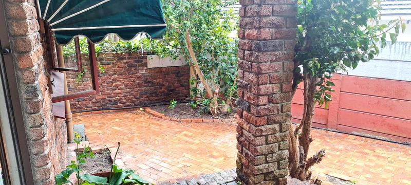 3 Bedroom Property for Sale in Kenridge Western Cape